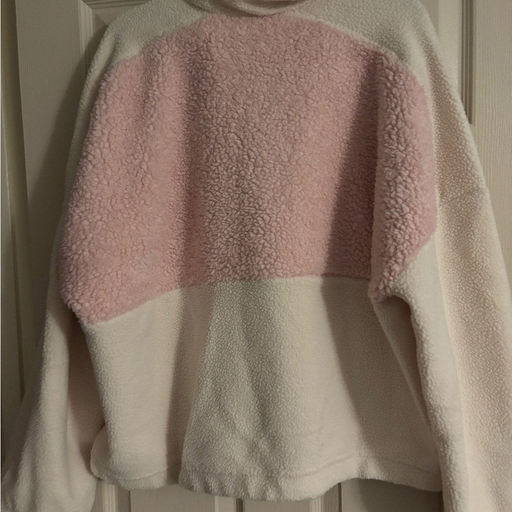 Ladies Sherpa top - Picture 2 of 4
